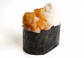 Суши с сыром и лососем 40г